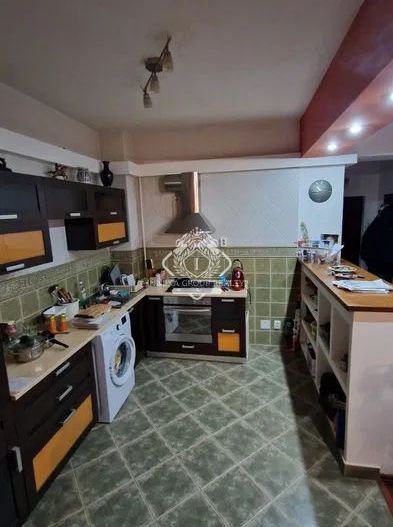 13 Septembrie | 2 camere | 85mp | dec | et 3 | 150.000 euro - Poză 8