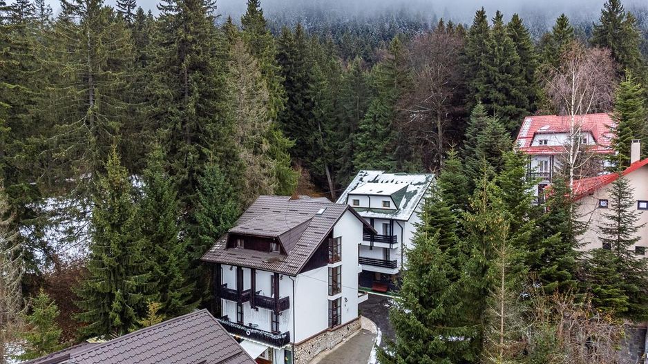 Poveste de iarna, in inima statiunii Poiana Brasov, Romania - Poză 19