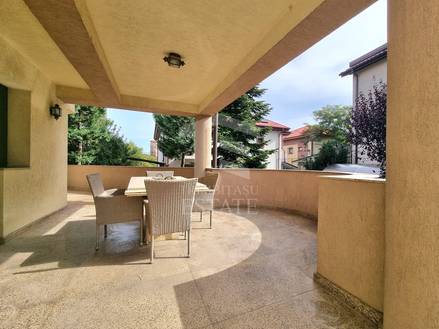 Vila 2 corpuri sector 6 -Valea Doftanei 650mp  teren 800mp - Poză 21