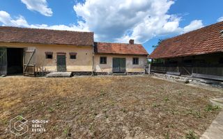 Casa  cu 3 corpuri de cladire, sat Lalasint - Poză 3