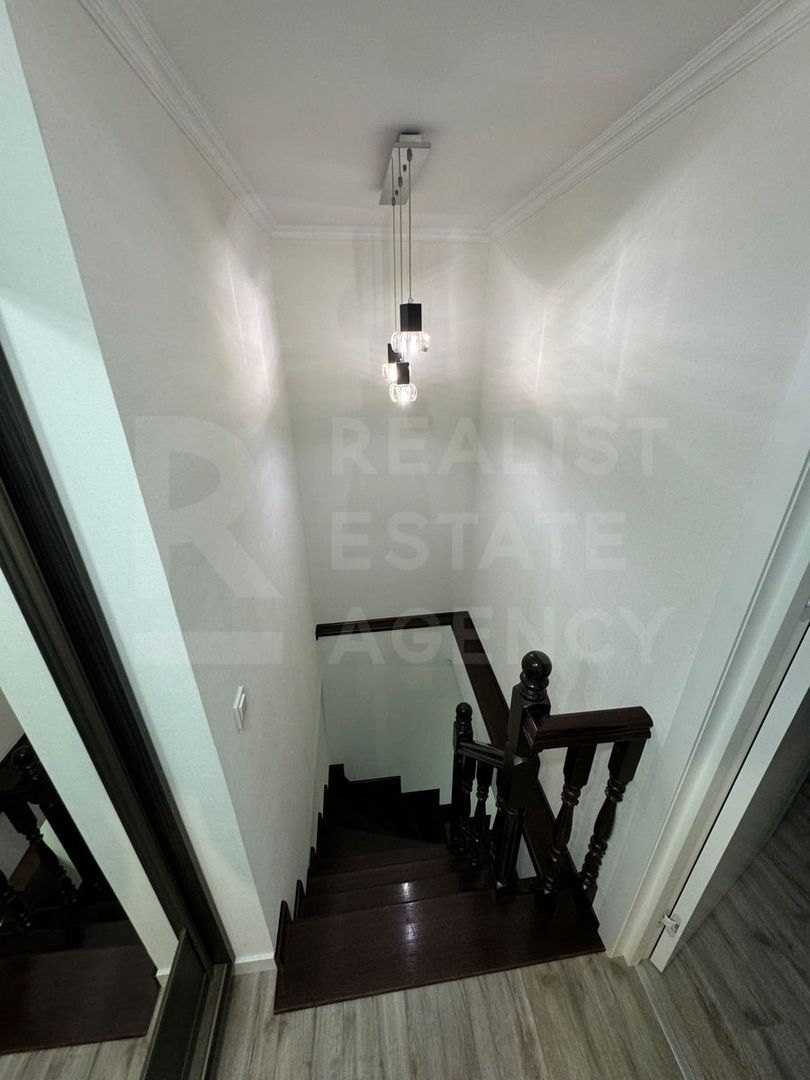 Chirie, casă, 3 camere, strada Alexei Şciusev, Centru - Poză 4