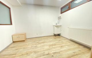 Spațiu comercial central - Poză 8