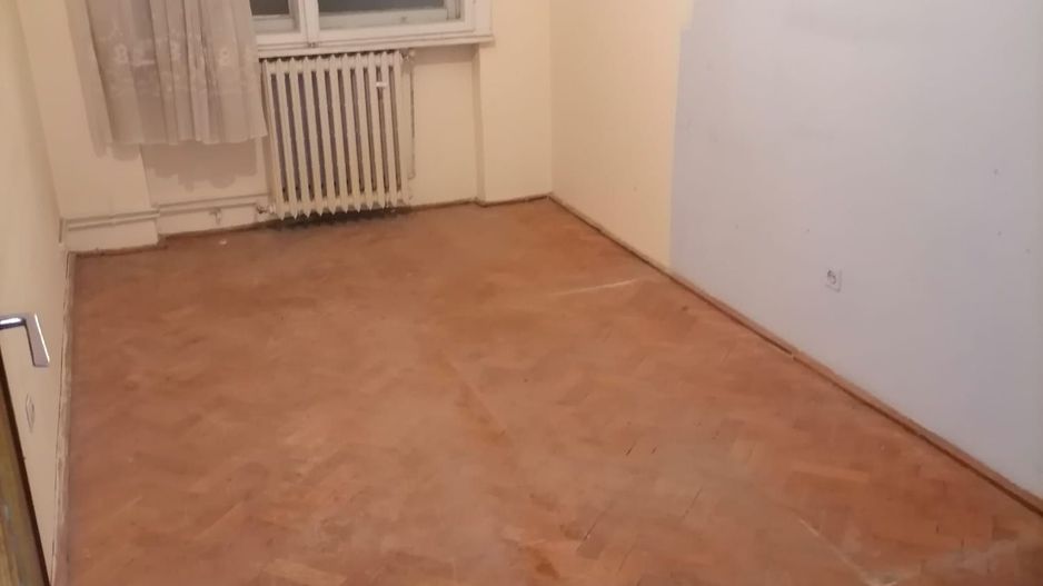 BRASADAS vinde apt. CENTRAL 4 cam. 85mp la etajul 4/4. - Poză 3