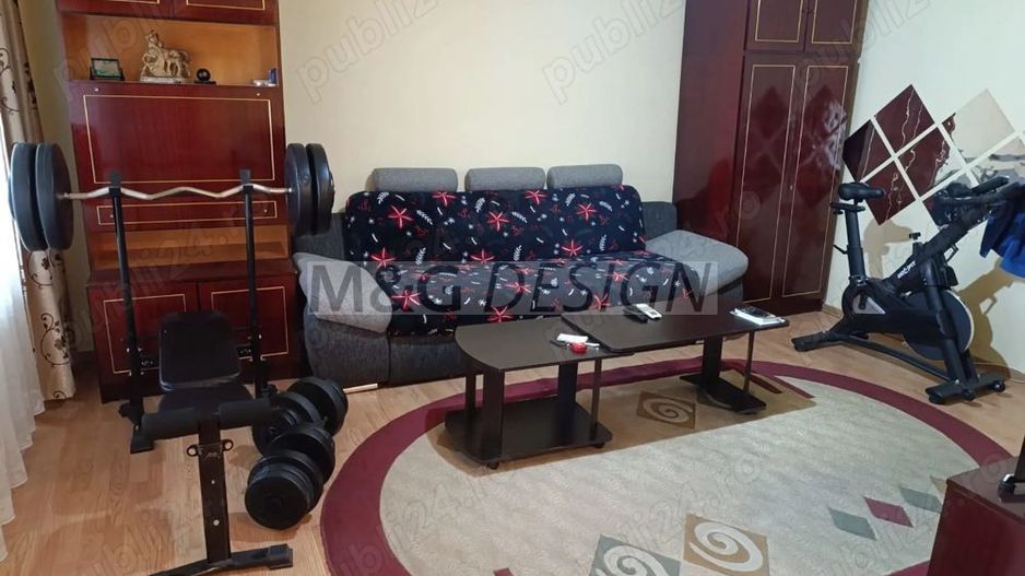 5 camere  Dambovita 2 bai 2 balcoane centrala termica - Poză 1