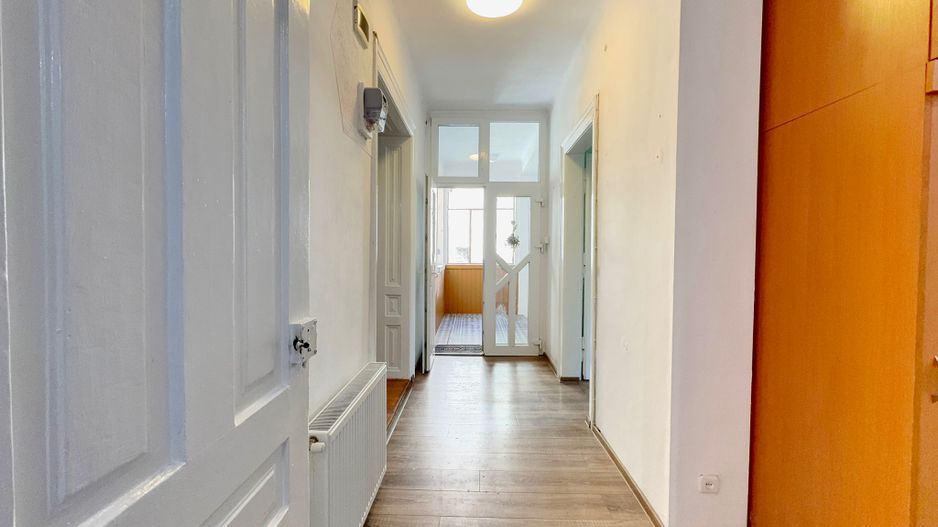 Casă / Vilă cu 6 camere de vânzare în zona Elisabetin - Poză 13
