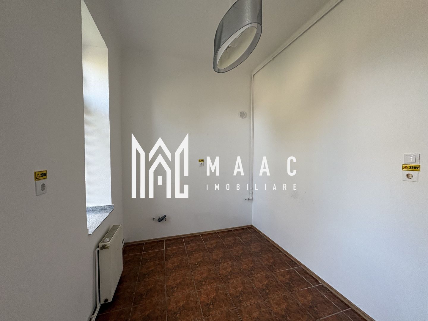 Apartament 3 camereI Oportunitate I Ultracentral, Bulevardul Victoriei - Poză 2