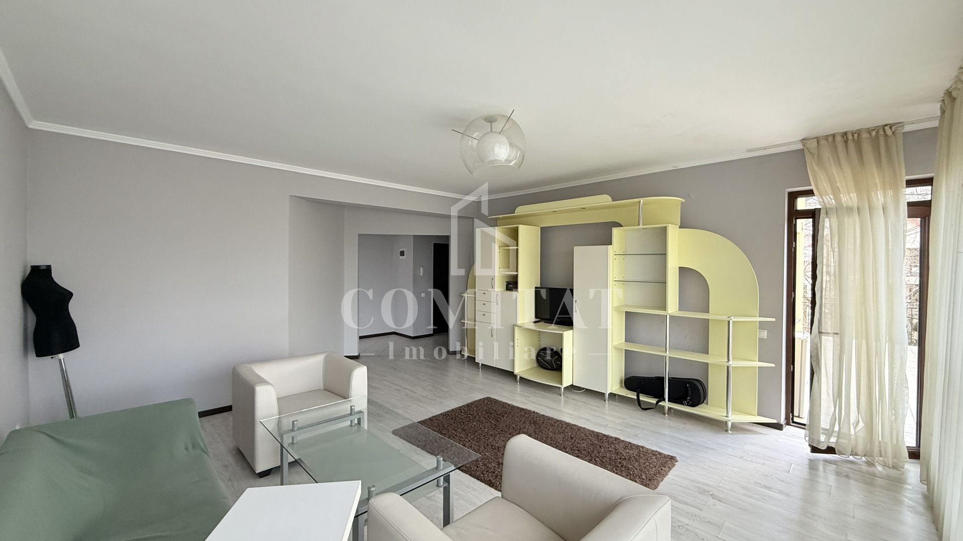 Apartament decomandat | Andrei Mureșanu | zona veche a cartierului - Poză 2