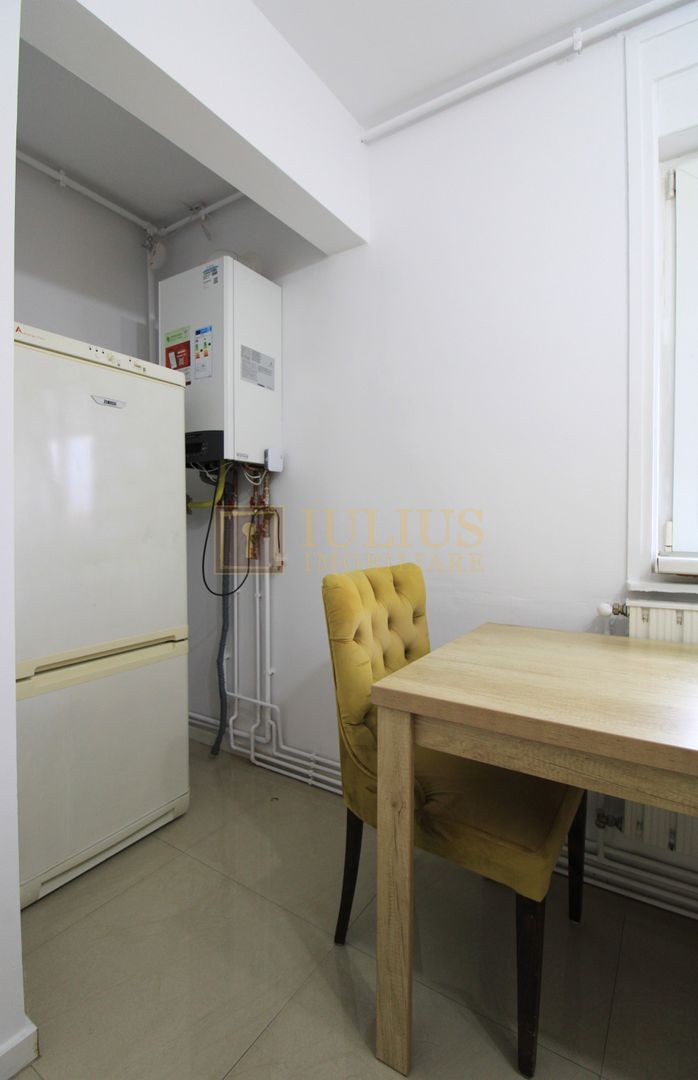 2 camere, zona centrala; str. Remus, centrala proprie. - Poză 16