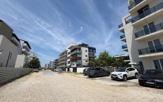 Penthouse Mamaia + 2 terase + curte 3 locuri de parcare - Poză 28
