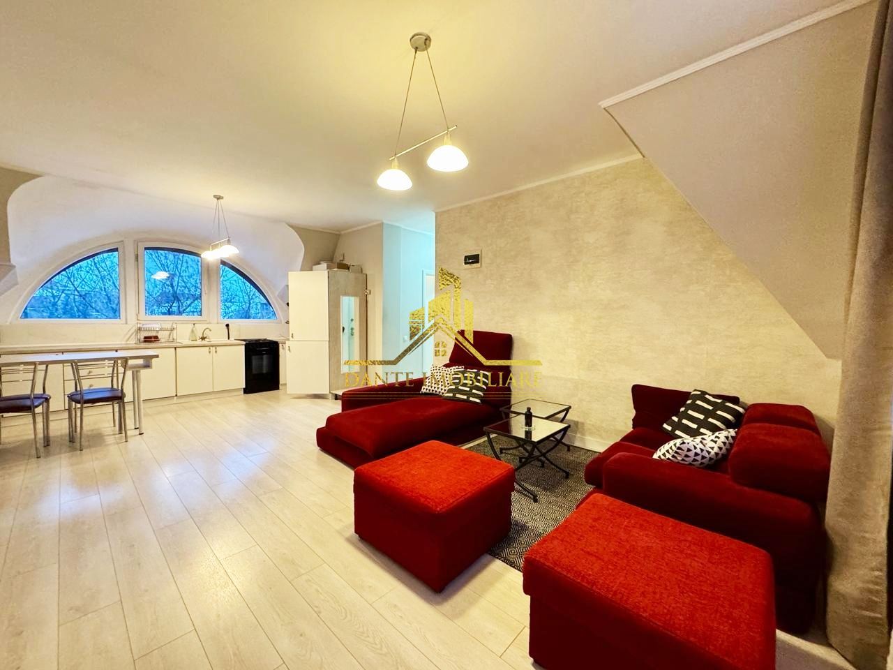 3 camere, modern, spatios, balcon, parcare, Andrei Muresanu - Poză 1