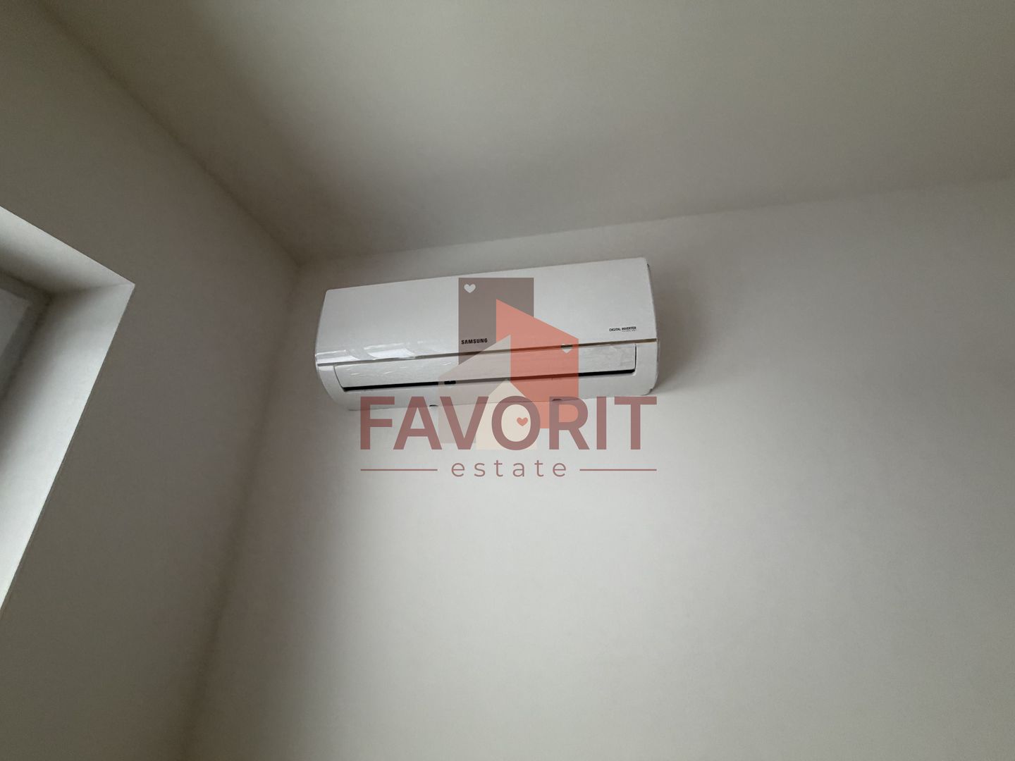 Bloc Nou. Gradina proprie de 103 mp si 2 locuri de parcare inscrise in CF. - Poză 15