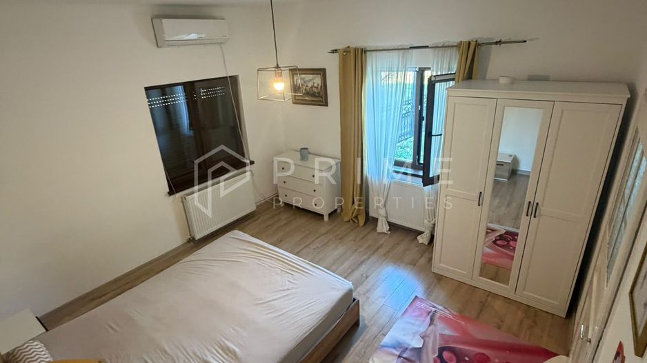 Casa de inchiriat Remetea - Curte comuna - Zona linistita - Poză 2