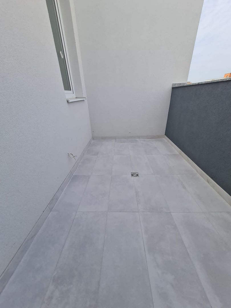 Duplex minimalist in Mosnita - Poză 17