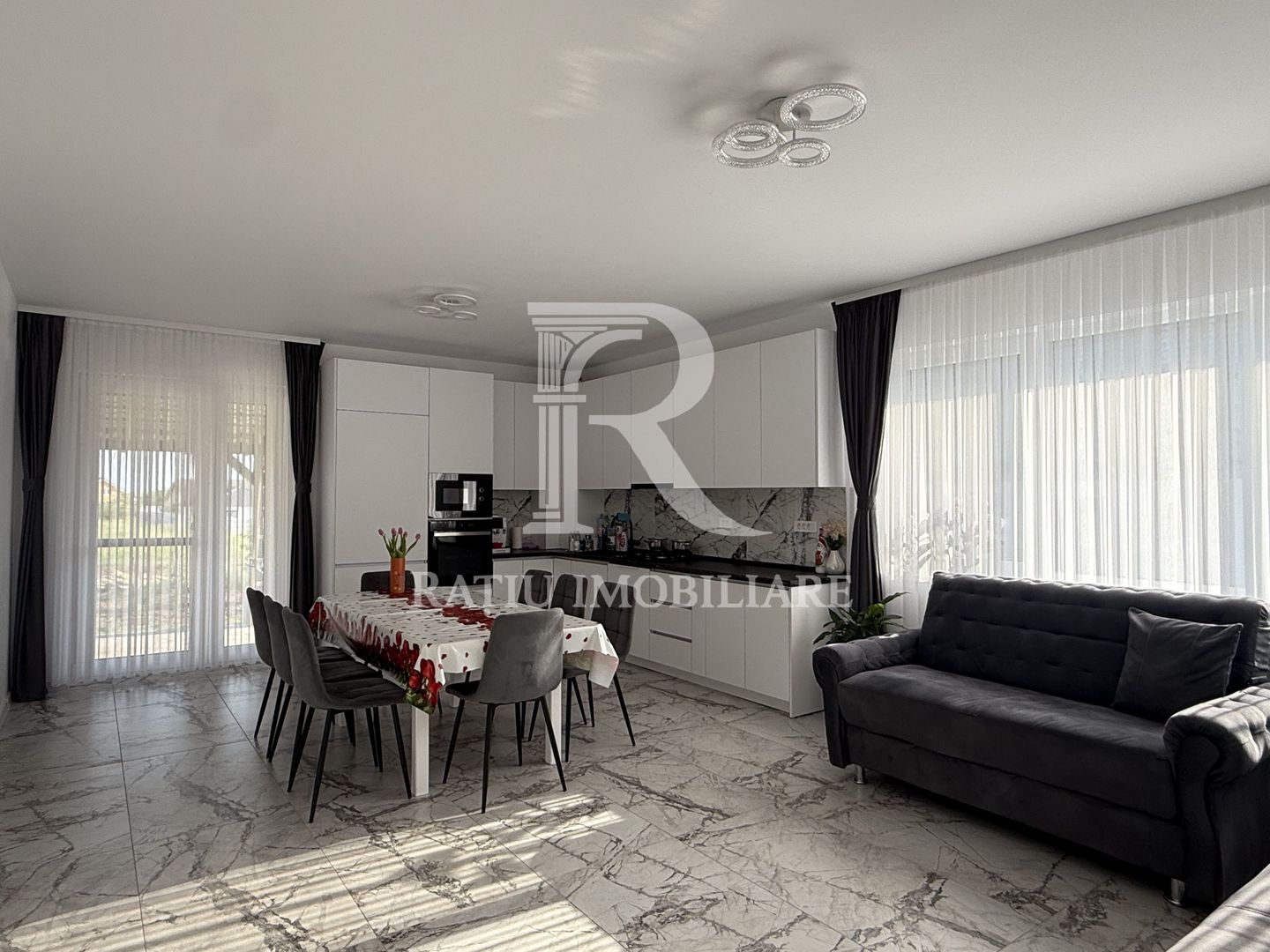Casa cu 4 camere de vânzare | Oncea | Oradea - Poză 6