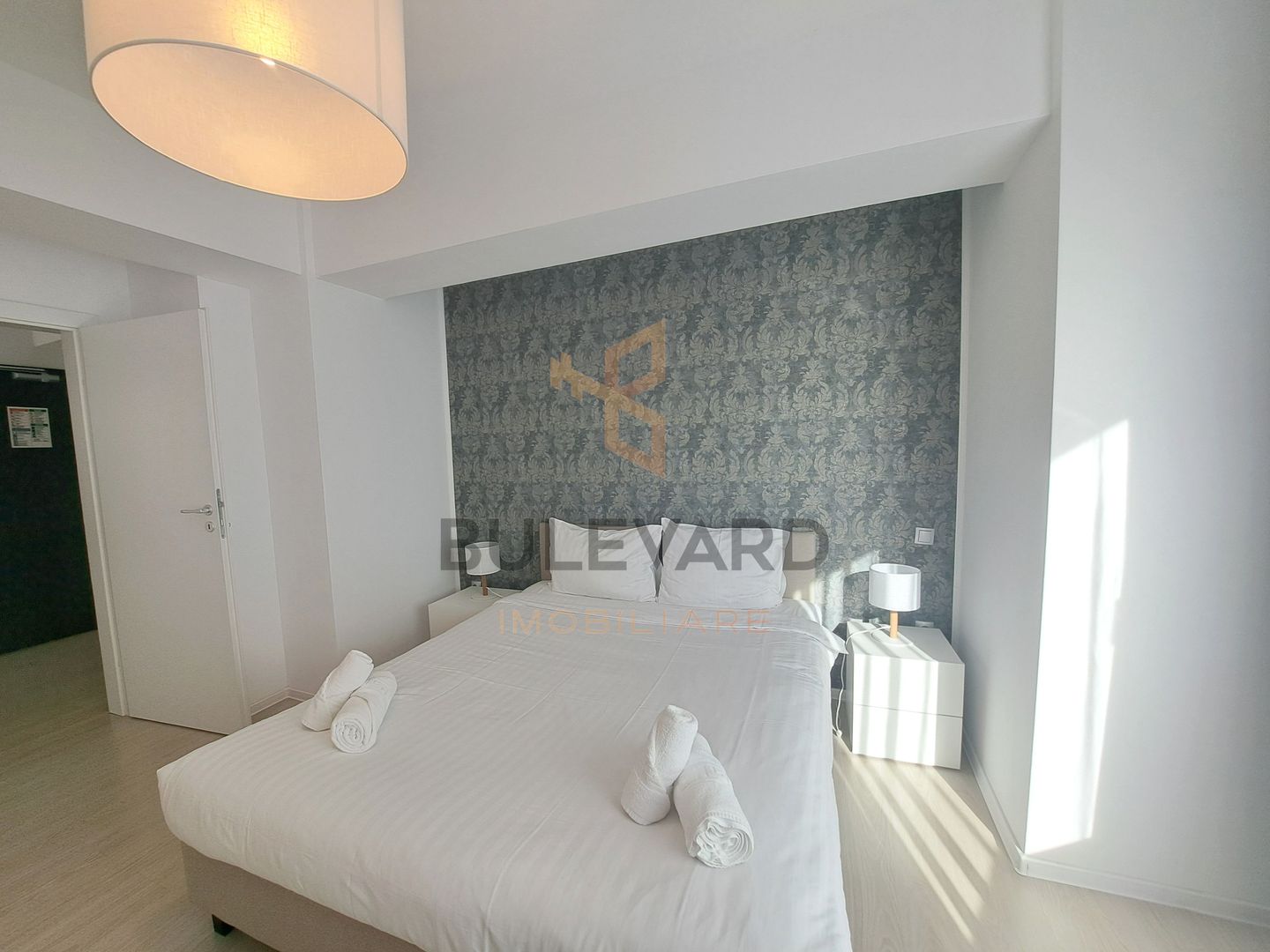 Apartament 2 camere in West Tower! - Poză 2