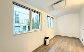 Apartament cu 3 camere , zona Vivo ! - Poză 3