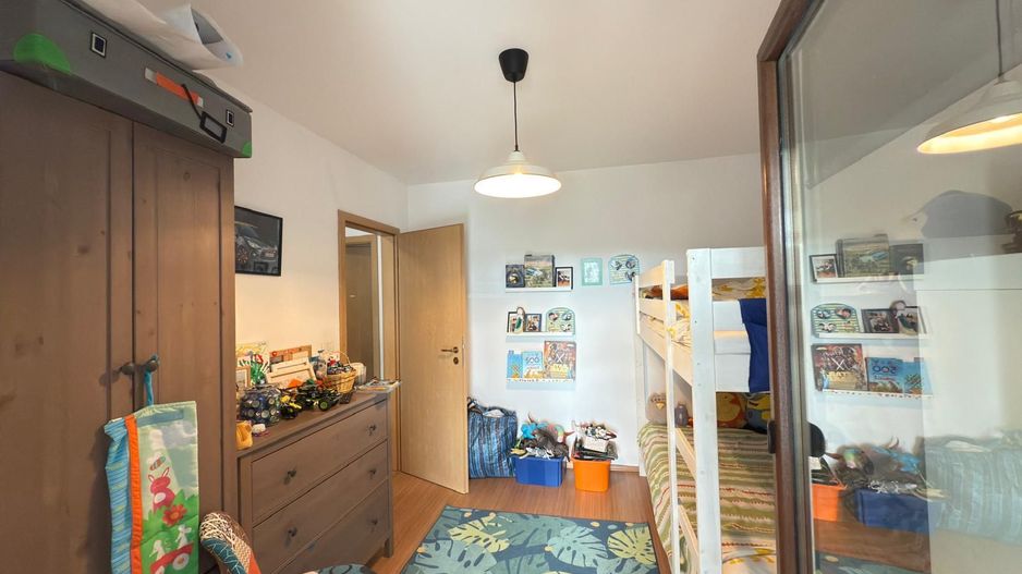 Pozitie excelenta - situata la margine. 3 dormitoare. Curte mare. - Poză 11