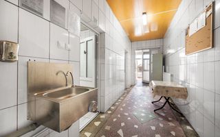 Spațiu de producție cu dotări complete: brutărie, patiserie și magazin - Poză 5