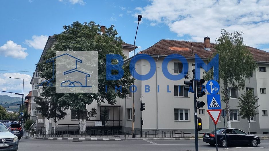Apartament 2 camere | Etaj 2 | Zona Centrala | Boxa | - Poză 8
