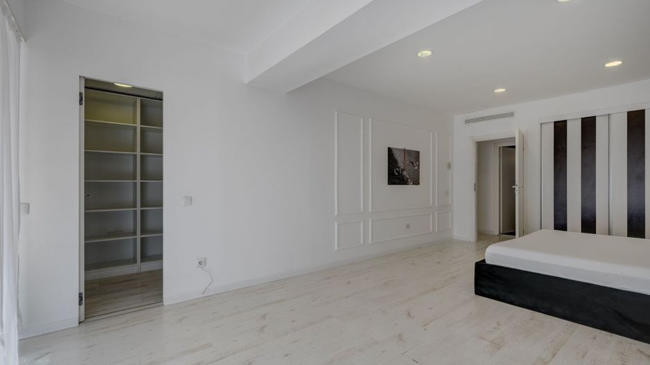 Apartament 3 camere superb si curte proprie Parc Herastrau - Poză 15