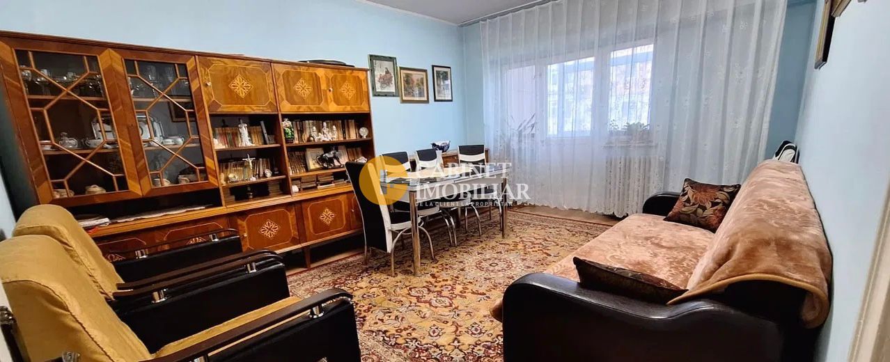 3 Camere Decomandat -  72 mp - Zona Galata - Poză 1