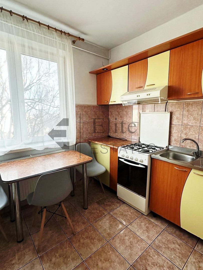 Apartament cu 2 camere de inchiriat in Cantemir - Poză 4