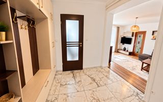 DE ÎNCHIRIAT 4 CAMERE - SEMICENTRAL - Poză 10