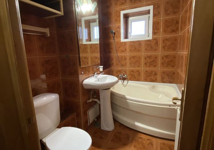 Inchiriez apartament - Poză 8