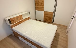 3 camere-2 dormitoare| Giroc- ESO| loc de parcare| etaj 1|
