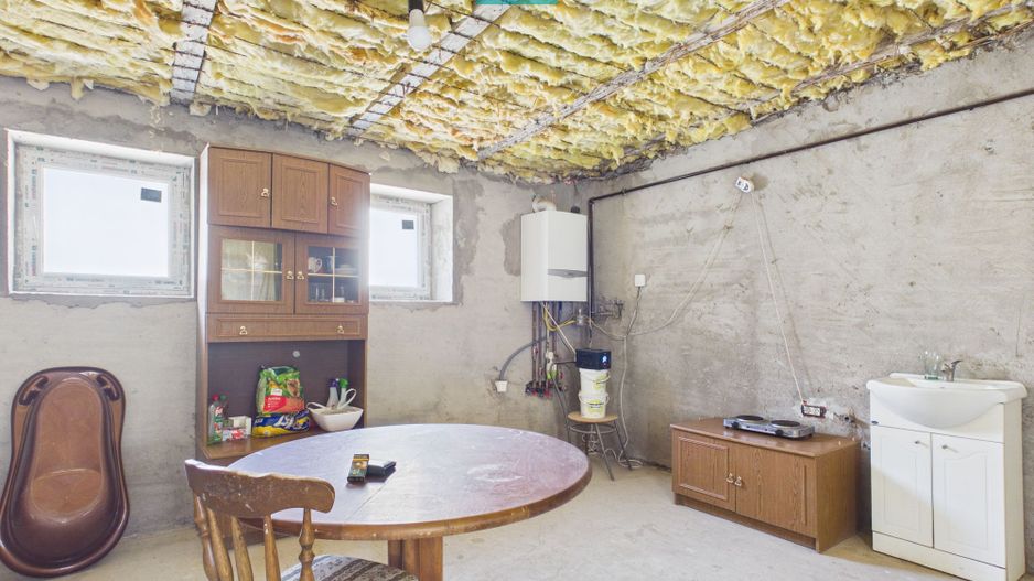 Casă cu teren de 2.134 mp în Sântana | 5 camere - Poză 7