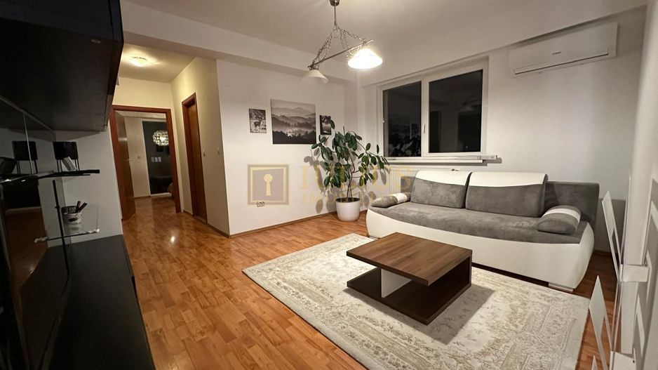 Lipovei 3 camere ( living + dormitor + birou)  55 mp  parcare, centrala proprie - Poză 2