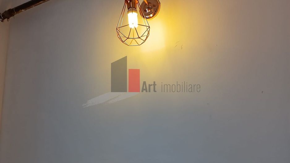 Vila  de inchiriat recent renovata - Poză 16