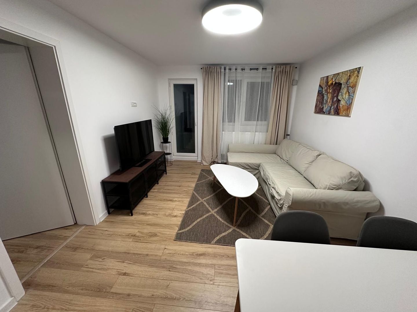 Apartament cu 2 camere prima inchiriere - metrou Tudor Vladimirescu - Poză 1