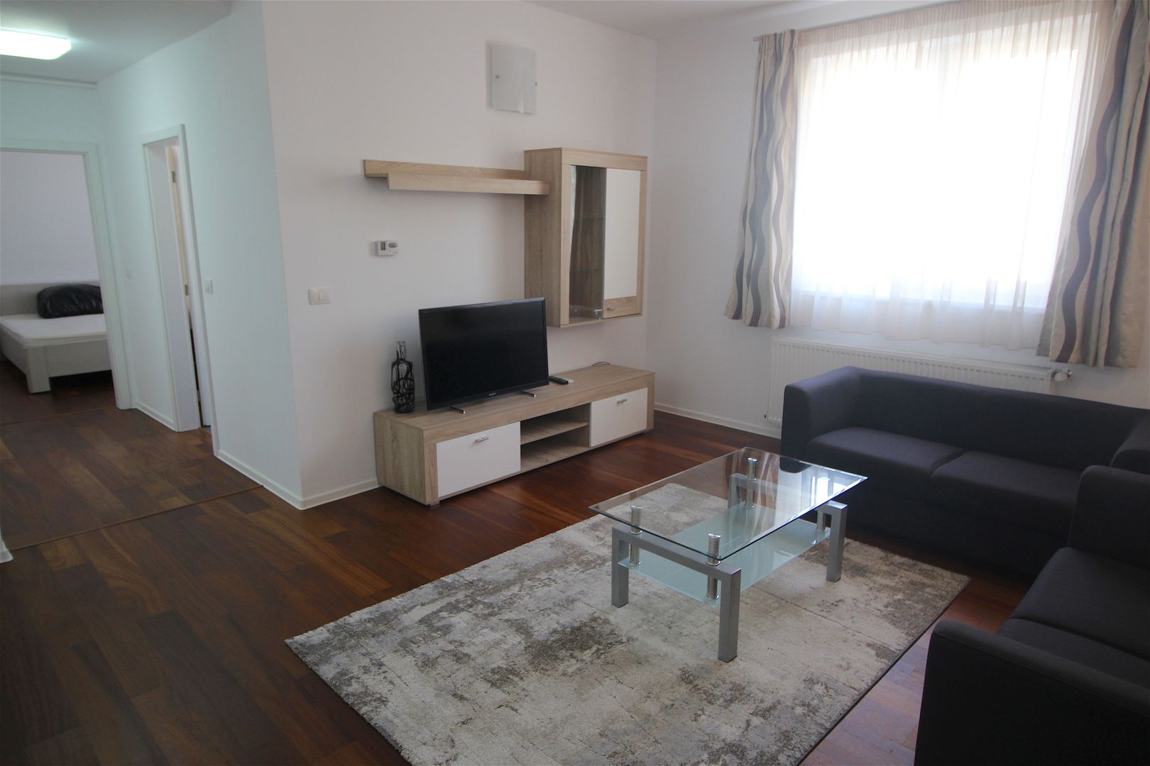 Apartament cu 2 camere -Dumbravita - Poză 2