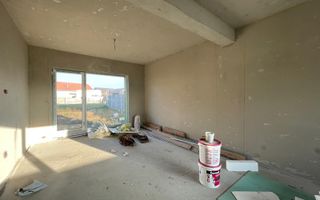 Duplex complet despartit - 3 camere - Mosnita Noua - Poză 2