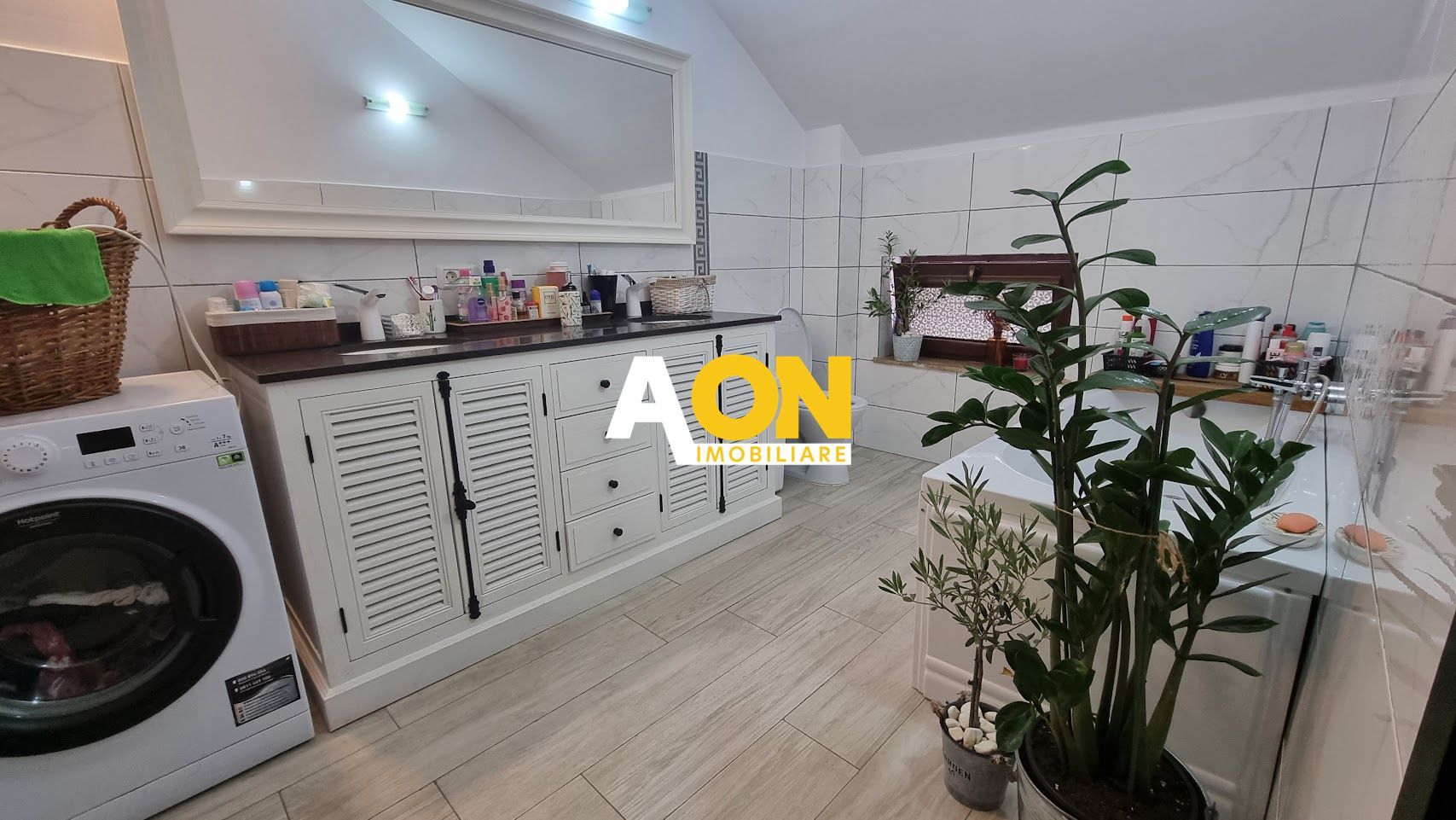 Casa 5 Camere, Zona Cetate, Ultrafinisata - Poză 9