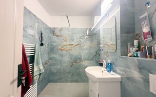 2 camere decomandat, etaj intermediar, zona Primaverii - Poză 2