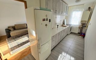 Apartament cu 3 Camere, Etaj Intermediar, Zona Bld. Transilvaniei - Poză 1