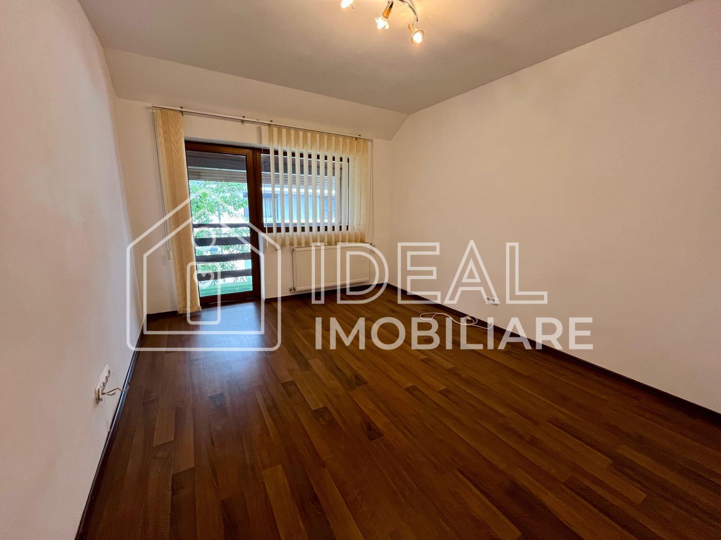 Casă individuală de vânzare în Șelimbăr – 5 camere | 150 mpu - Poză 12