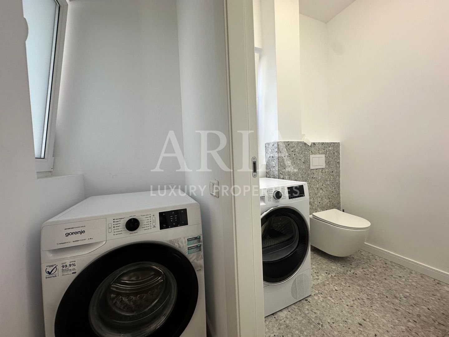 AMERICAN VILLAGE - MODERN VILLA - 5 ROOMS - FULLY FURNISHED - GATED COMMUNITY - Poză 4