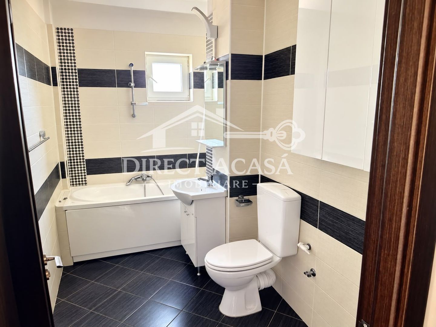 Apartament cu 2 camere de inchiriat-Str Muntenia-Zona Tudor-Cantemir - Poză 5