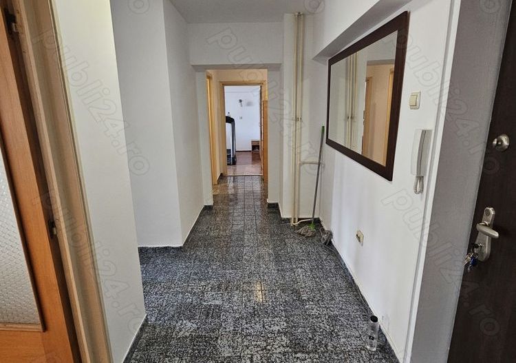 B-dul Unirii, Tribunal, 2 camere decomandate, bloc monolit, direct proprietar - Poză 7