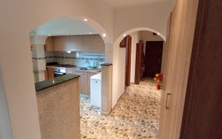 Rond Vechi Nicolina - 3 camere Decomandat ETAJ 1 - 81mp - Poză 3