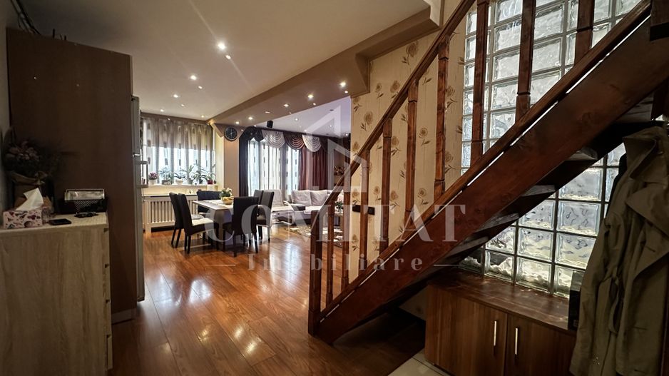 Apartament 3 camere | Scara interioară | Zona Str Porii - Poză 11