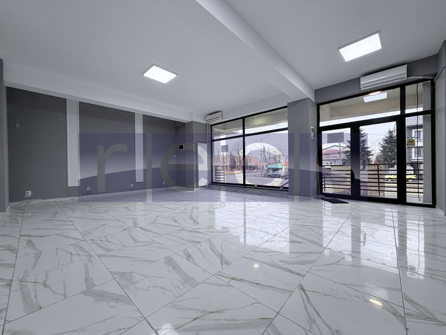 ÎNCHIRIERE SPAȚIU COMERCIAL STRADAL | 76 MP | VIZIBILITATE EXCELENTĂ | DAMAROAIA - Poză 1