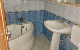 Apartament 3 camere de vânzare în Voineasa, județul Vâlcea - Poză 7