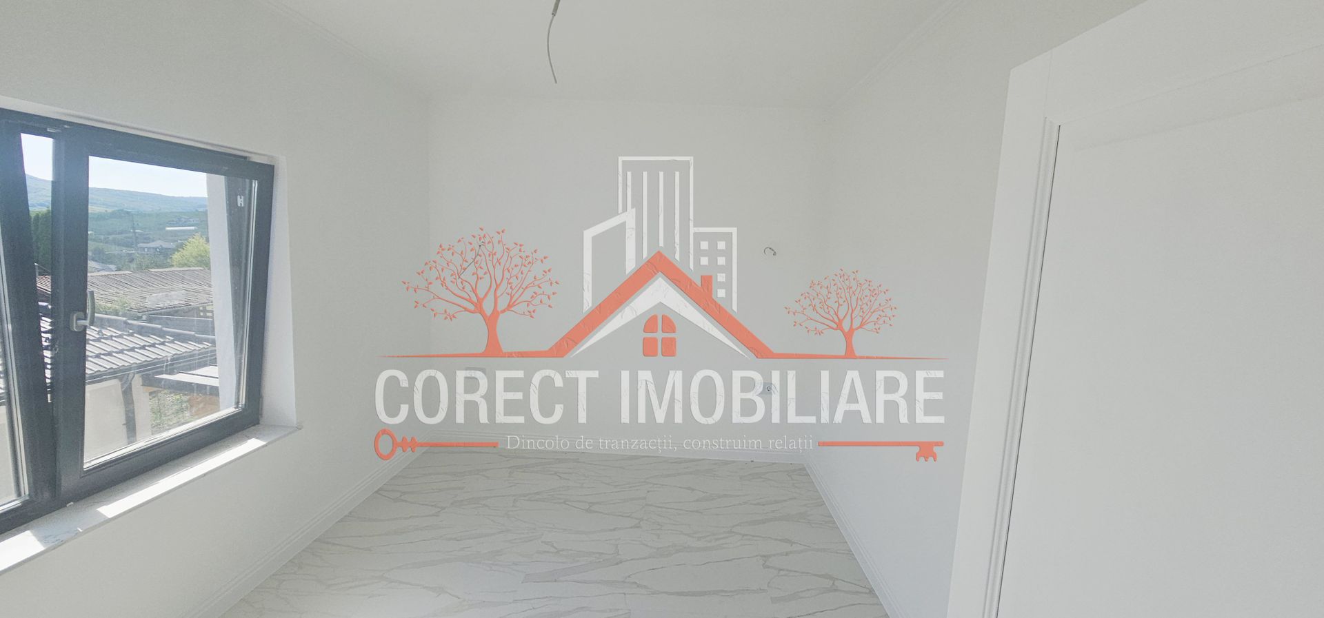 Casa premium 120 mp  utili panorama de vis - Poză 2