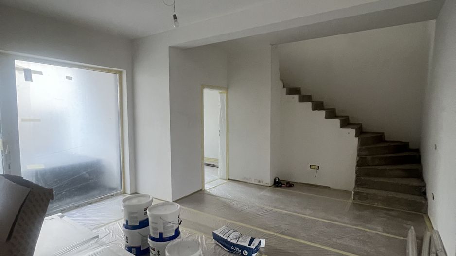 Casa P+1E la cheie 3 camere în GIROC - Poză 10