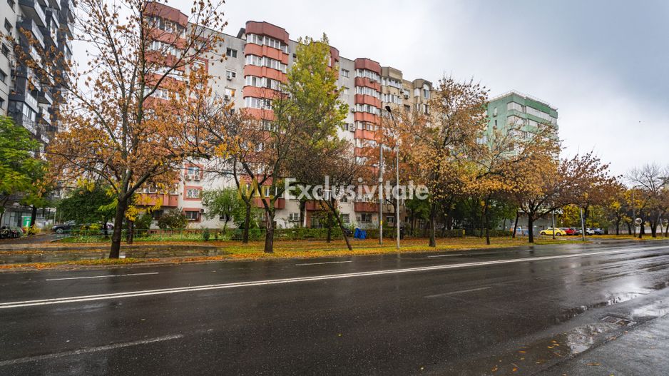 4 camere cu boiler, 13 Septembrie - Poză 21