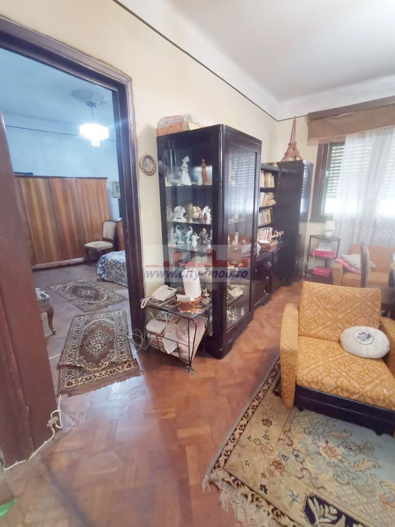 Vanzare apartament 3 Camere Universitate - Poză 14